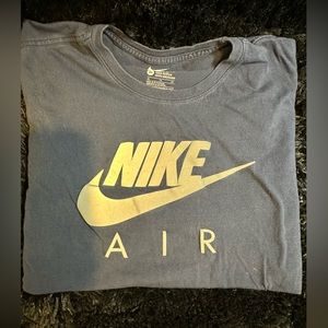 Nike tee shirt